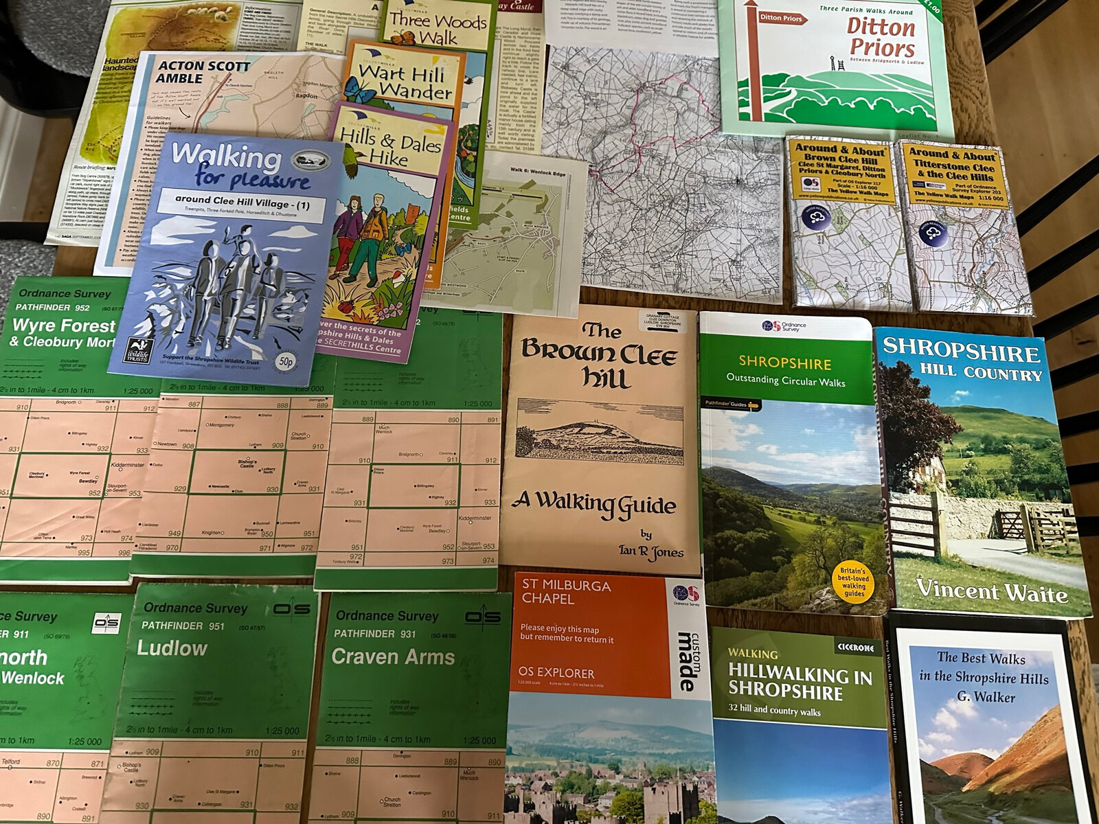 Walking maps and guidebooks available for guests at St Milburga Chapel